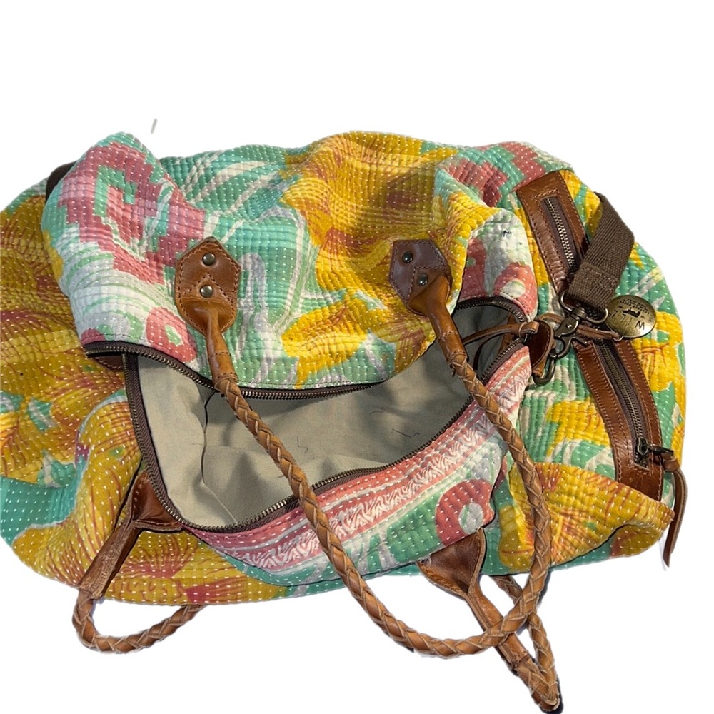 Will Leather Goods Kantha Stitched Yoga Duffle Leather Weaved Handles Bag - Picture 2 of 14